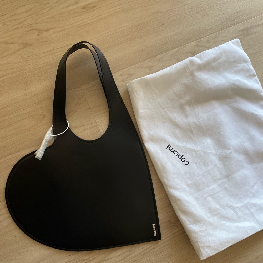 Coperni Heart bag in black leather - Picture 6 of 7
